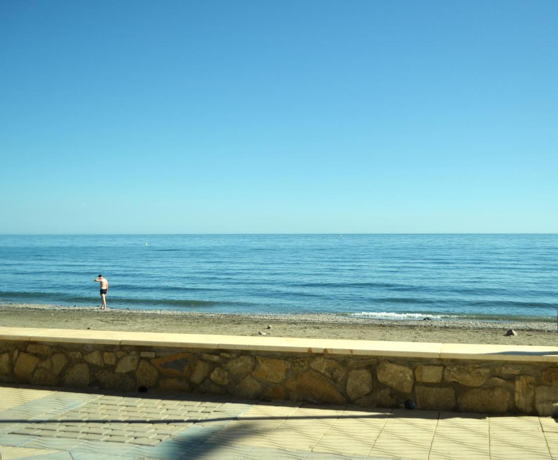 Maravilloso Estudio En Urbanizacion Centro Internacional En Algarrobo Costa A 50 Metros De La Playa 外观 照片
